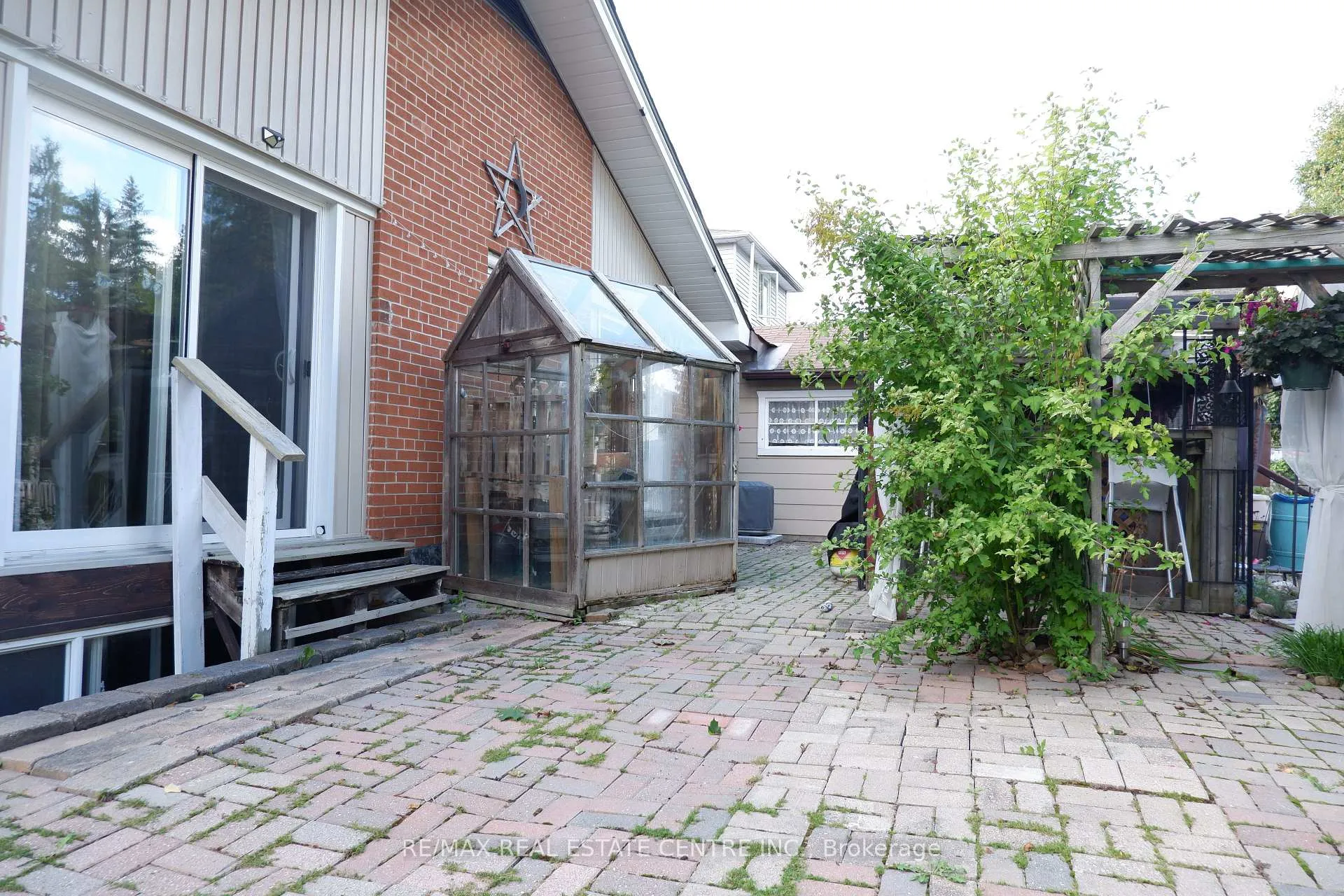 Photo 21 of 61 Cook Street, Halton Hills, Acton — HOMEH
