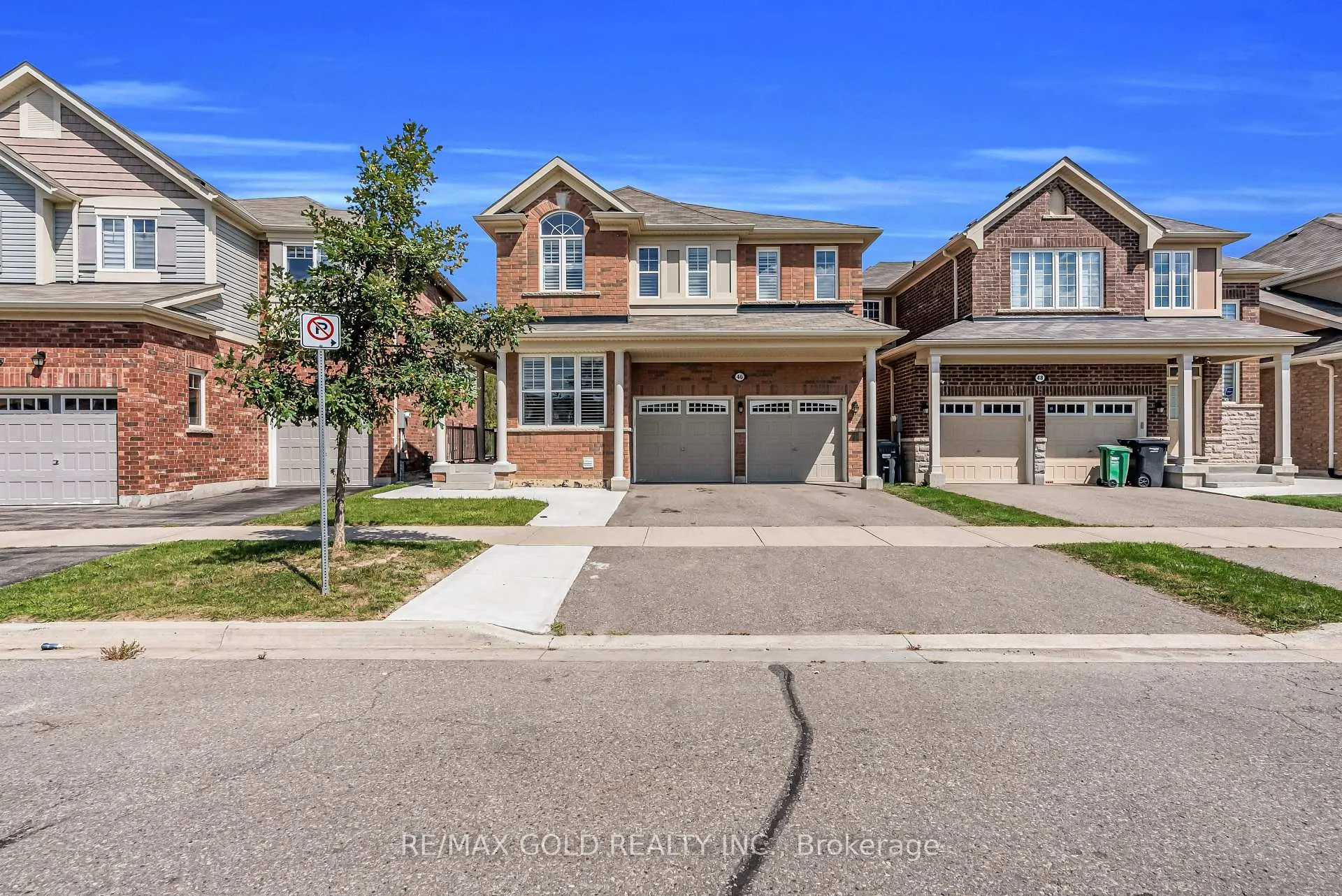 Photo 1 of 46 Mincing Trail, Brampton, Northwest Brampton — HOMEH