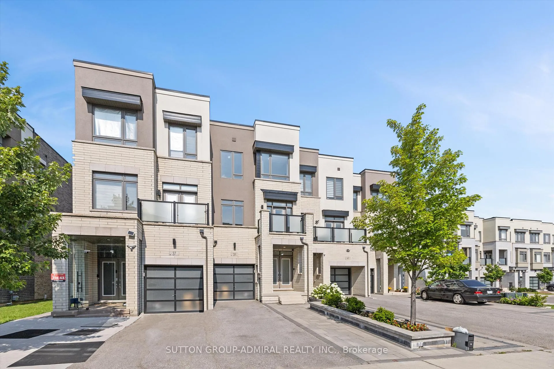 Front of 39 Harold Lawrie Lane