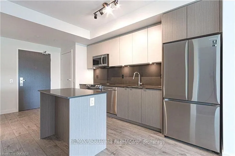 Photo 2 of Unit B0102, 133 Bronte Road, Oakville, Bronte — HOMEH