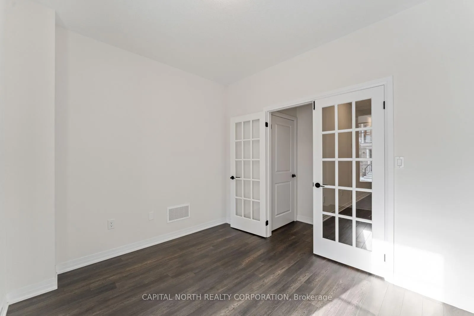 Photo 5 of 79 De La Roche Drive, Vaughan, Vellore Village — HOMEH