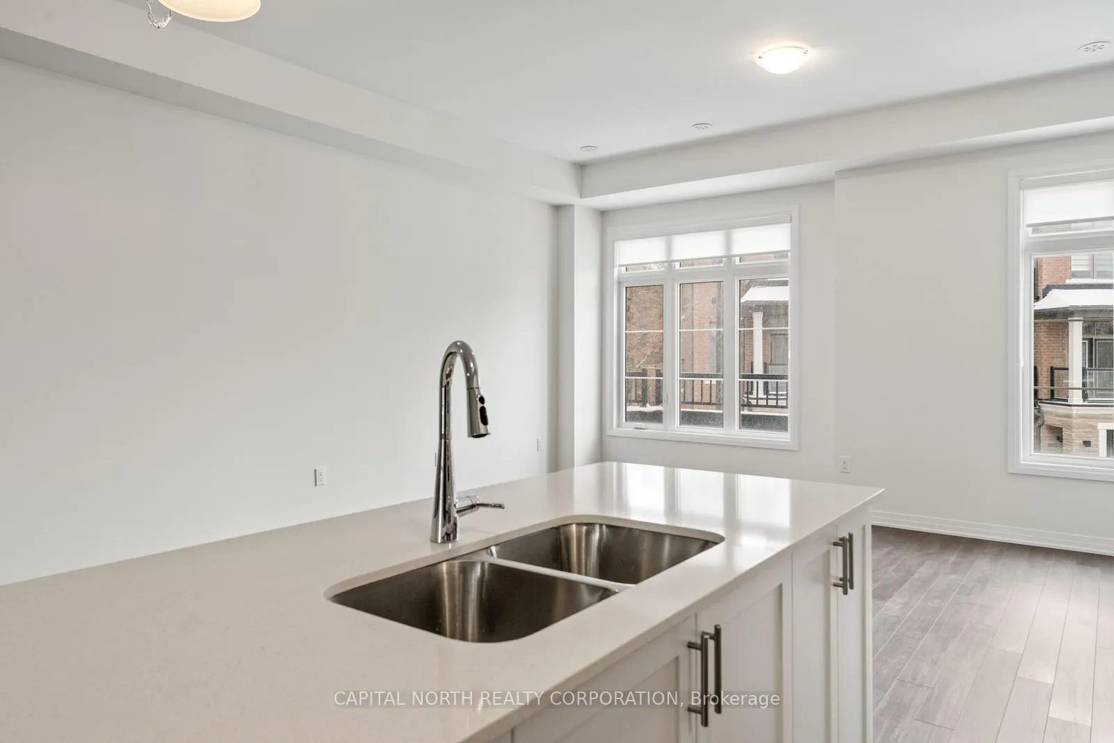 Photo 13 of 79 De La Roche Drive, Vaughan, Vellore Village — HOMEH