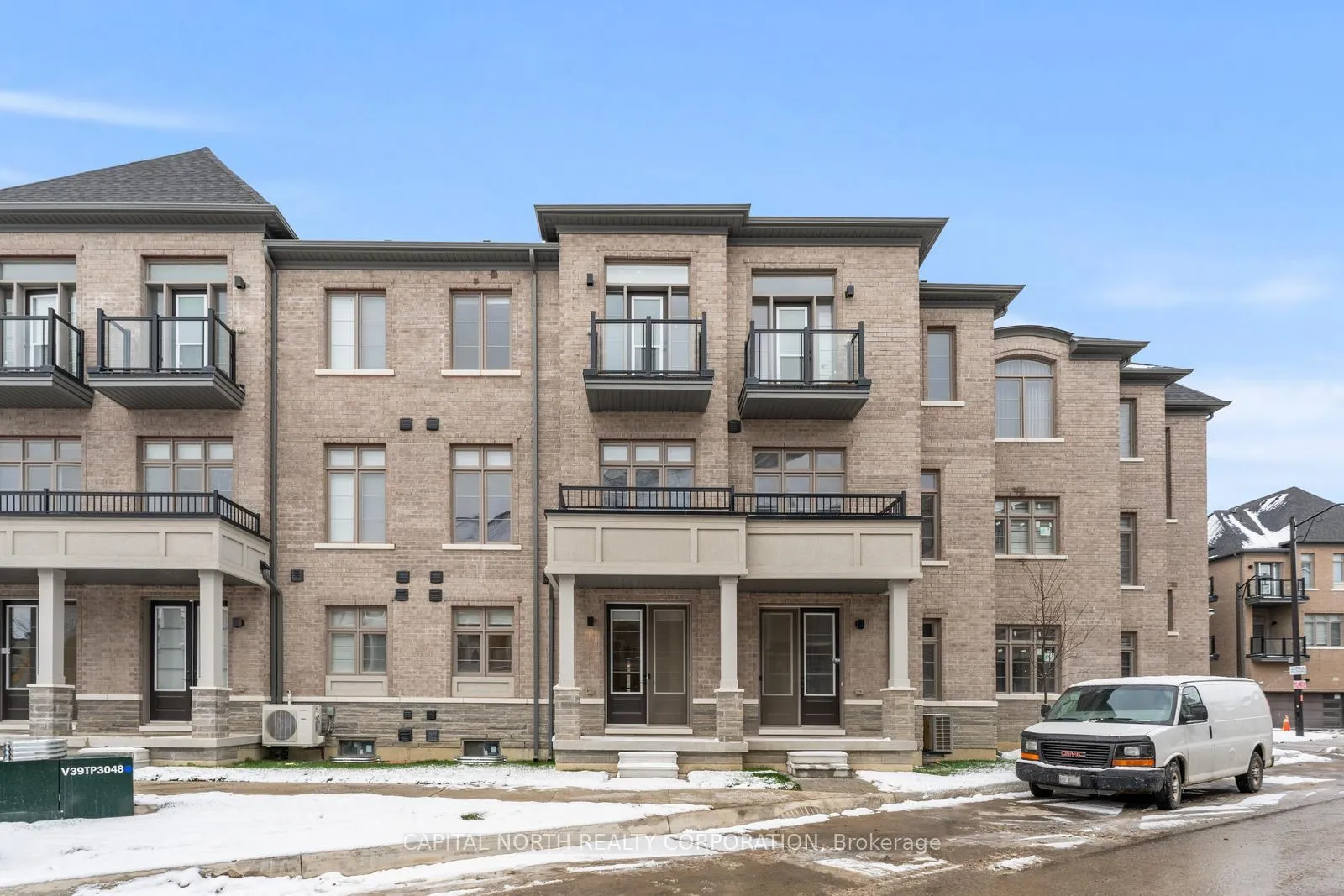 Photo 35 of 79 De La Roche Drive, Vaughan, Vellore Village — HOMEH