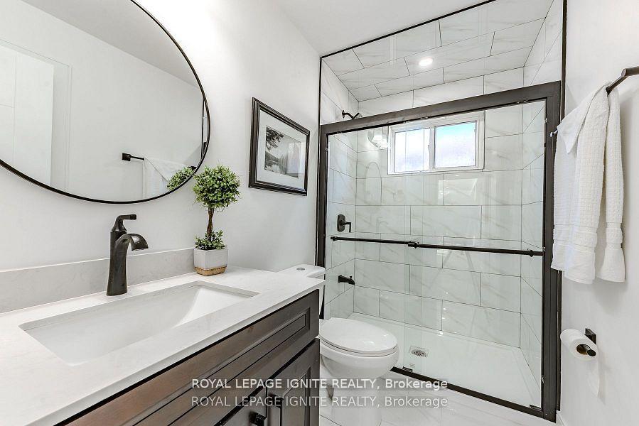 Photo 19 of 4 Drayton Crescent, Brampton, Southgate — HOMEH