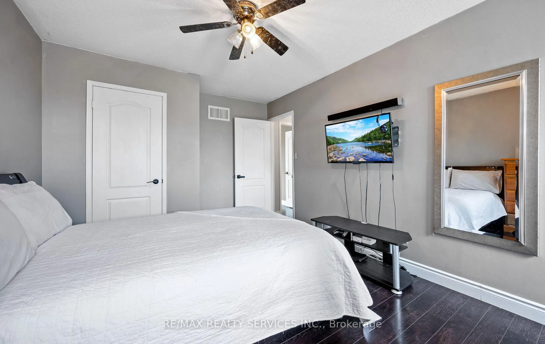 Photo 25 of 74 Earl Grey Crescent, Brampton, Fletcher's Meadow — HOMEH