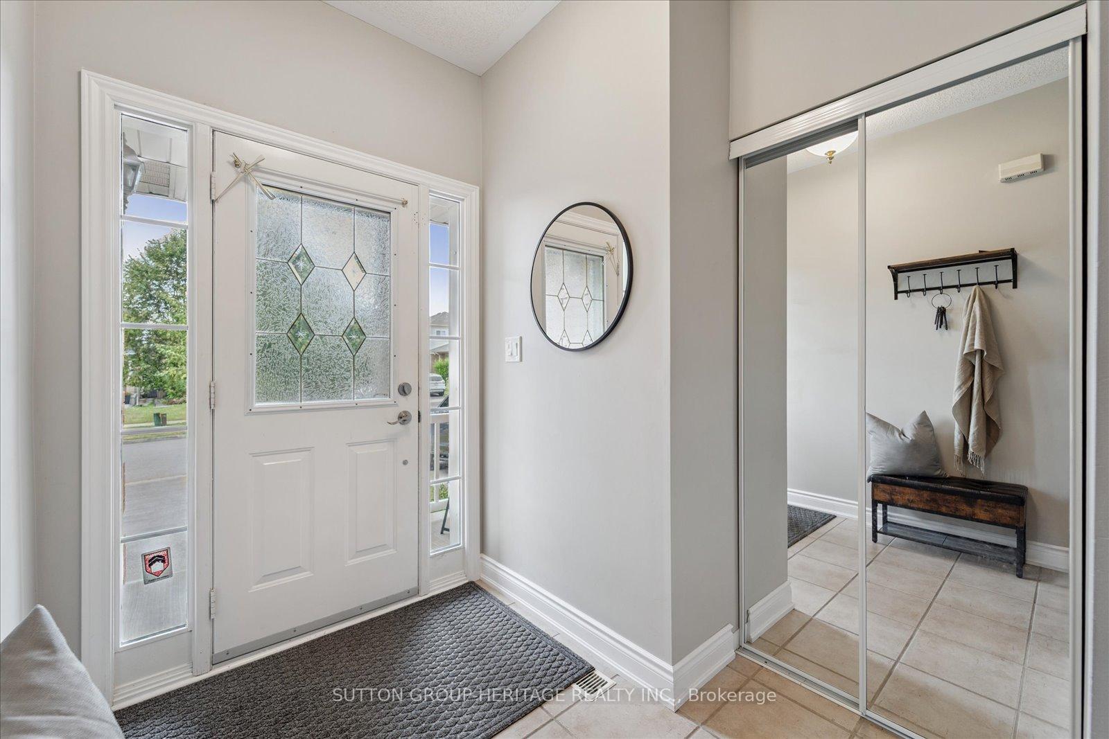 Photo 3 of 92 Trudeau Drive, Clarington, Bowmanville — HOMEH