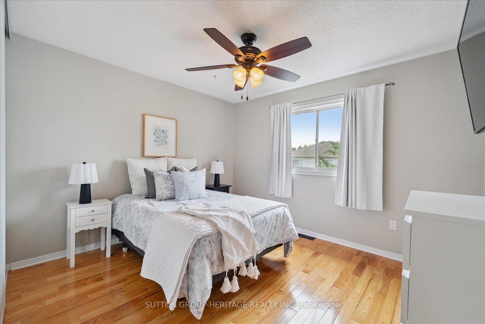 Photo 23 of 92 Trudeau Drive, Clarington, Bowmanville — HOMEH
