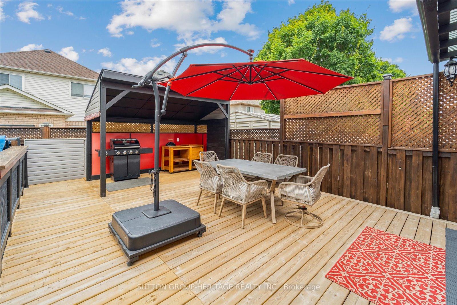 Photo 36 of 92 Trudeau Drive, Clarington, Bowmanville — HOMEH