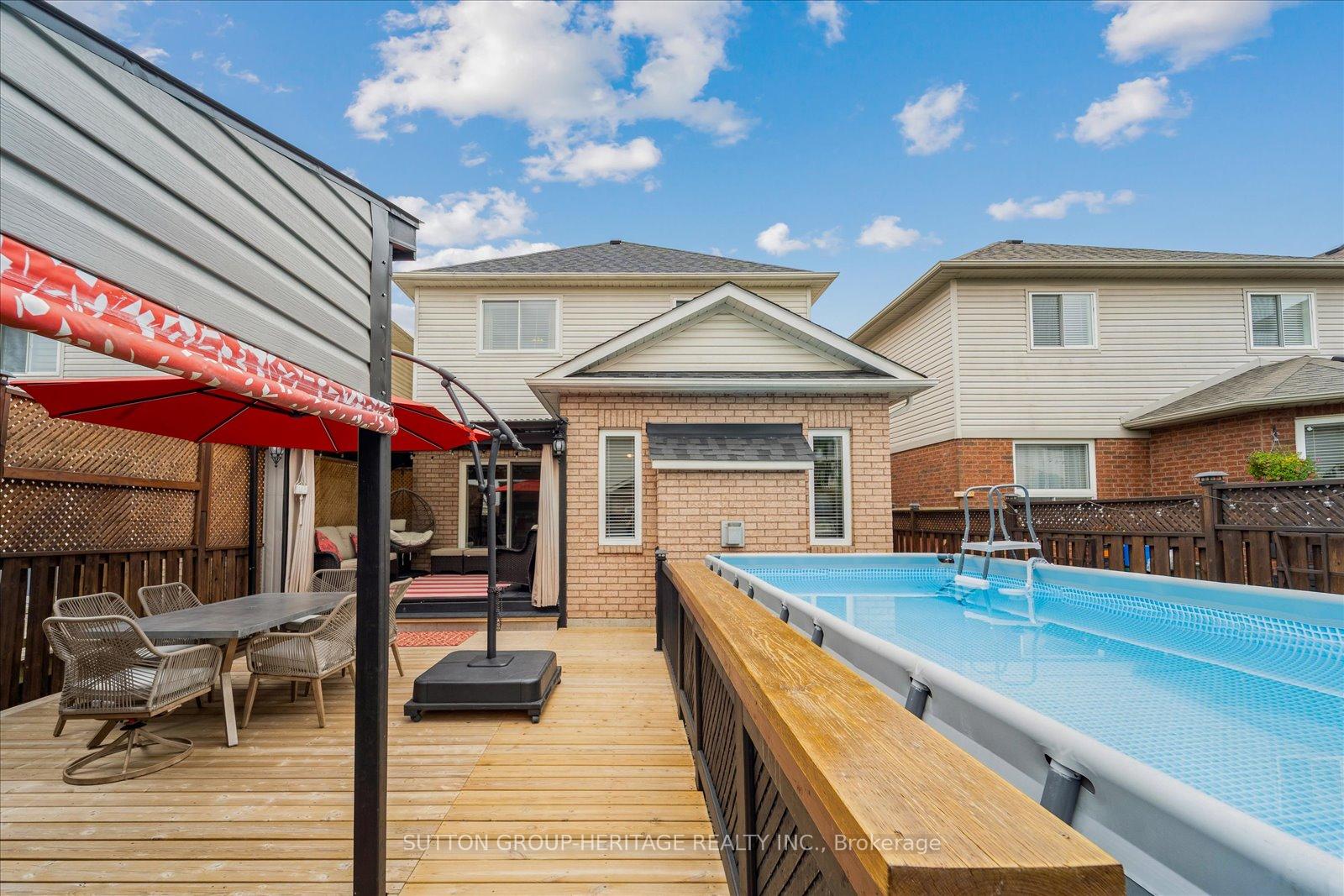 Photo 39 of 92 Trudeau Drive, Clarington, Bowmanville — HOMEH