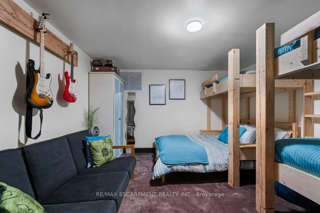 Photo 28 of 974 Safari Road, Hamilton, Rural Flamborough — HOMEH