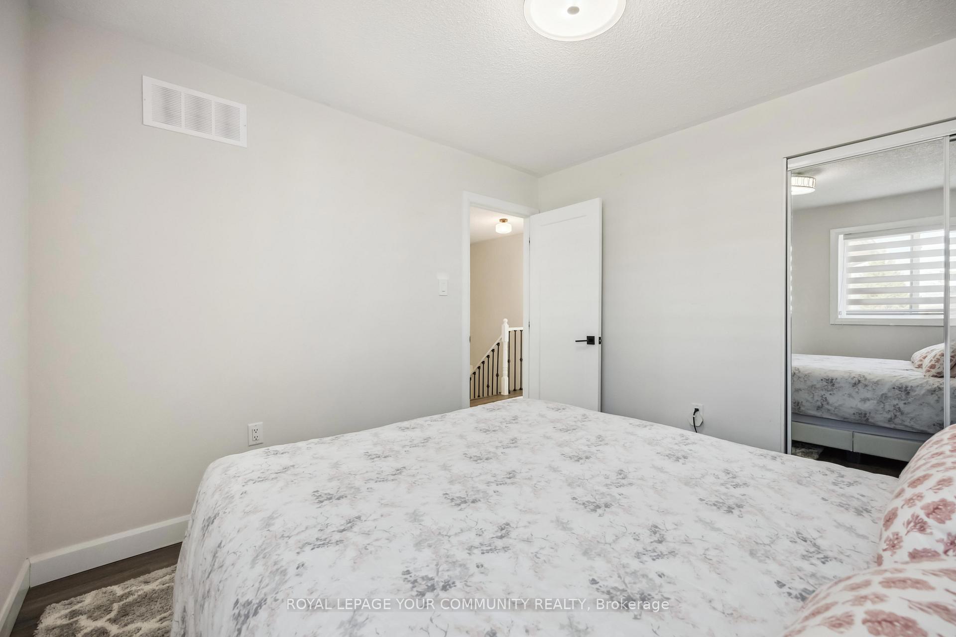 Photo 25 of 420 Big Bay Point Road, Barrie, Painswick North — HOMEH