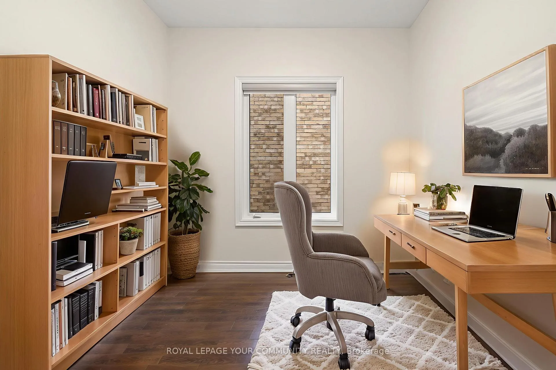 Photo 5 of 23 Pelee Avenue, Vaughan, Kleinburg — HOMEH