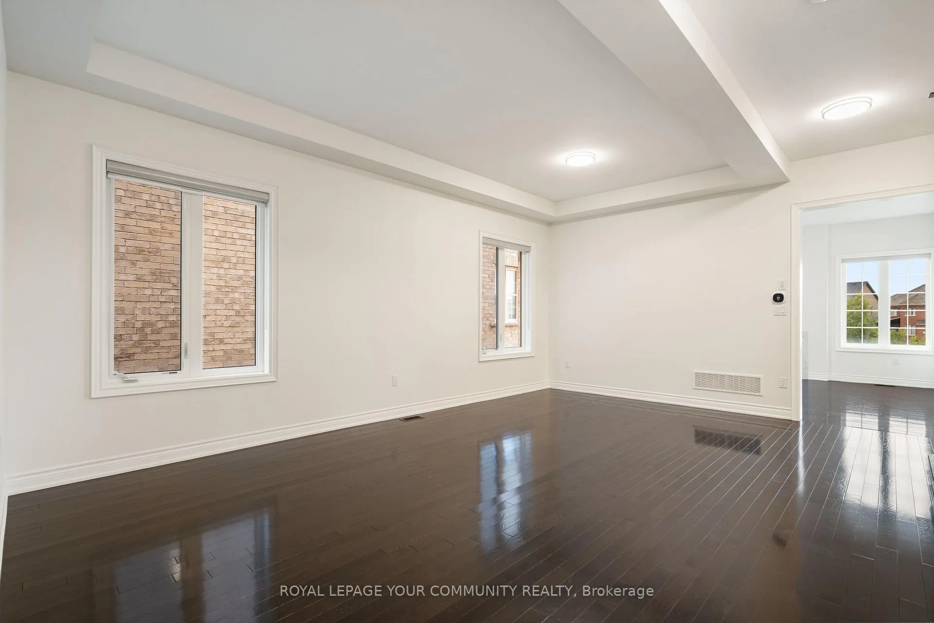 Photo 8 of 23 Pelee Avenue, Vaughan, Kleinburg — HOMEH