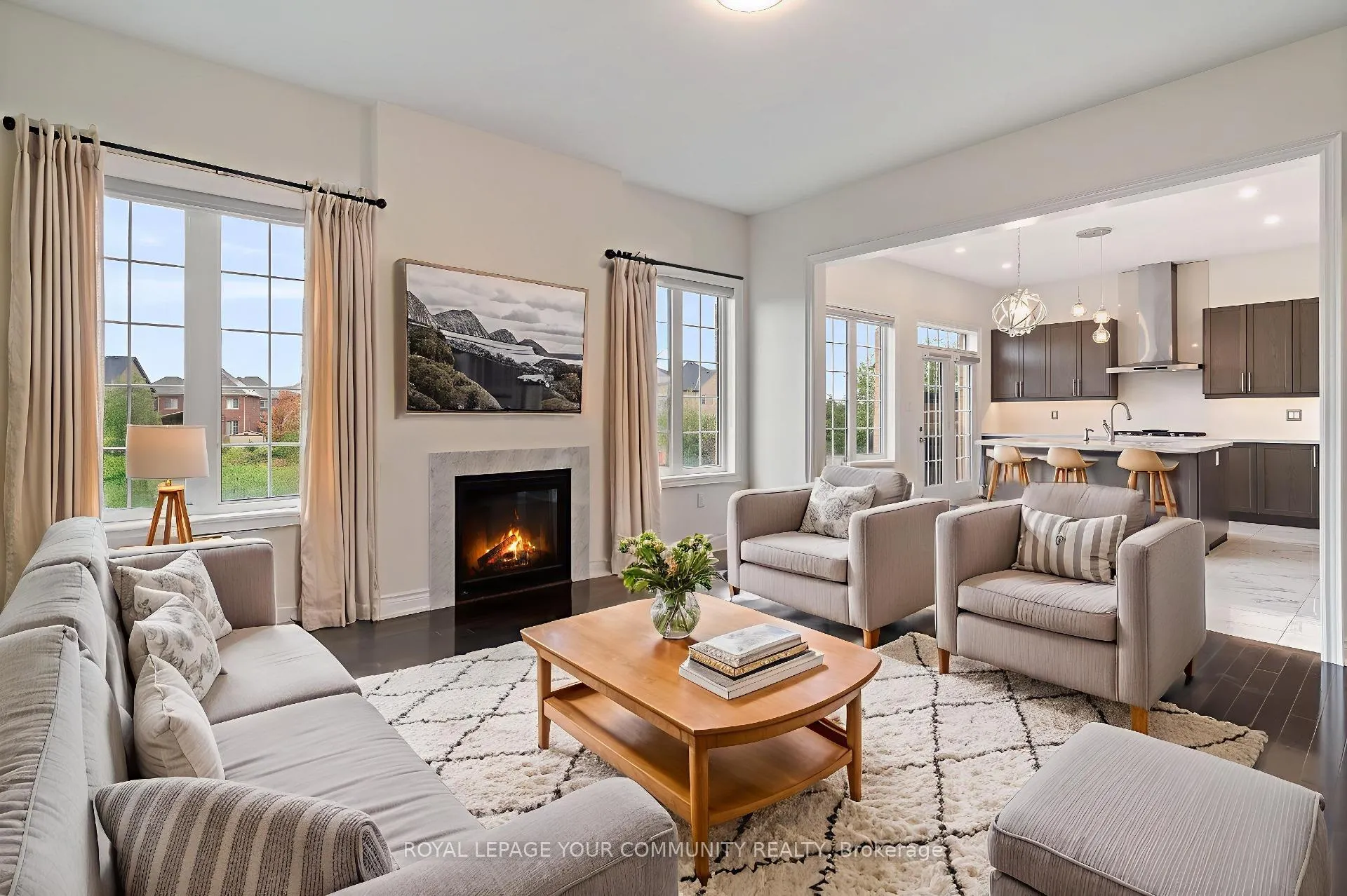 Photo 12 of 23 Pelee Avenue, Vaughan, Kleinburg — HOMEH