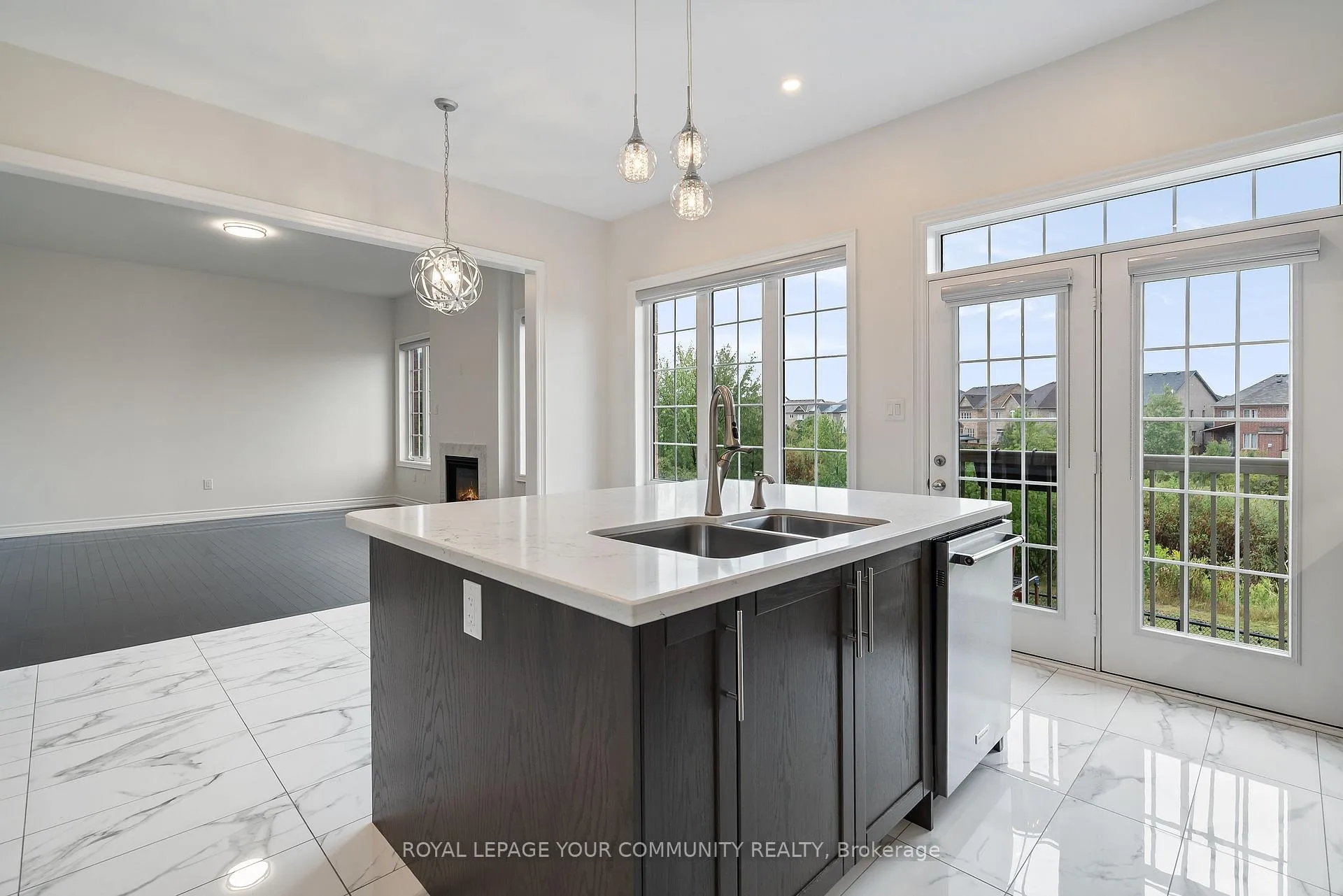 Photo 20 of 23 Pelee Avenue, Vaughan, Kleinburg — HOMEH