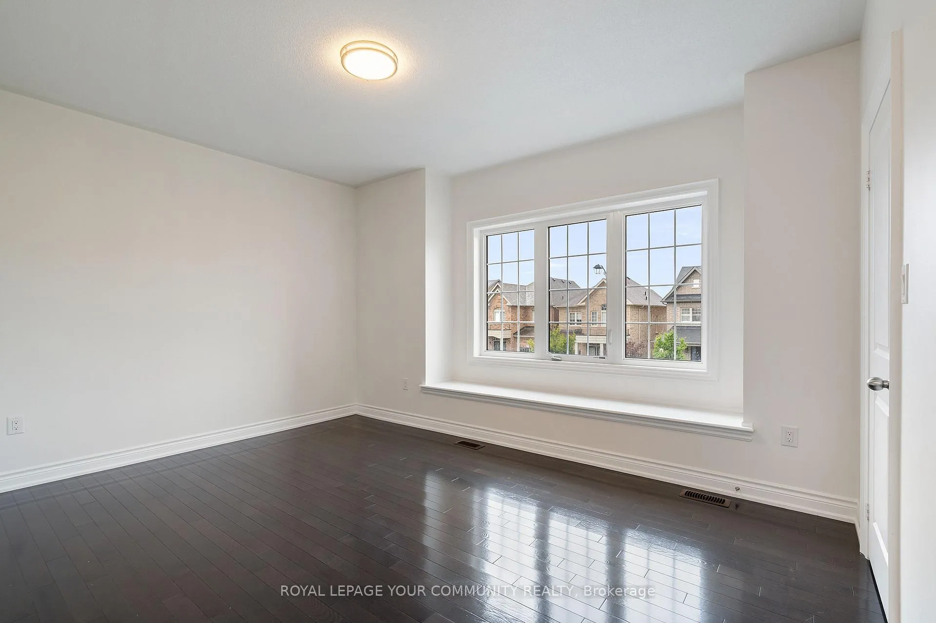 Photo 31 of 23 Pelee Avenue, Vaughan, Kleinburg — HOMEH