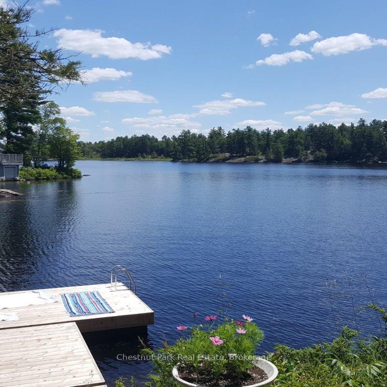 Photo 3 of Unit 2, 2-1051 Wigwam Lodge Road, Gravenhurst, Morrison — HOMEH