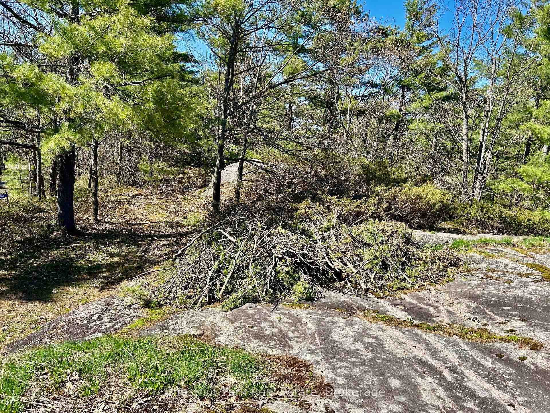 Photo 38 of Unit 2, 2-1051 Wigwam Lodge Road, Gravenhurst, Morrison — HOMEH