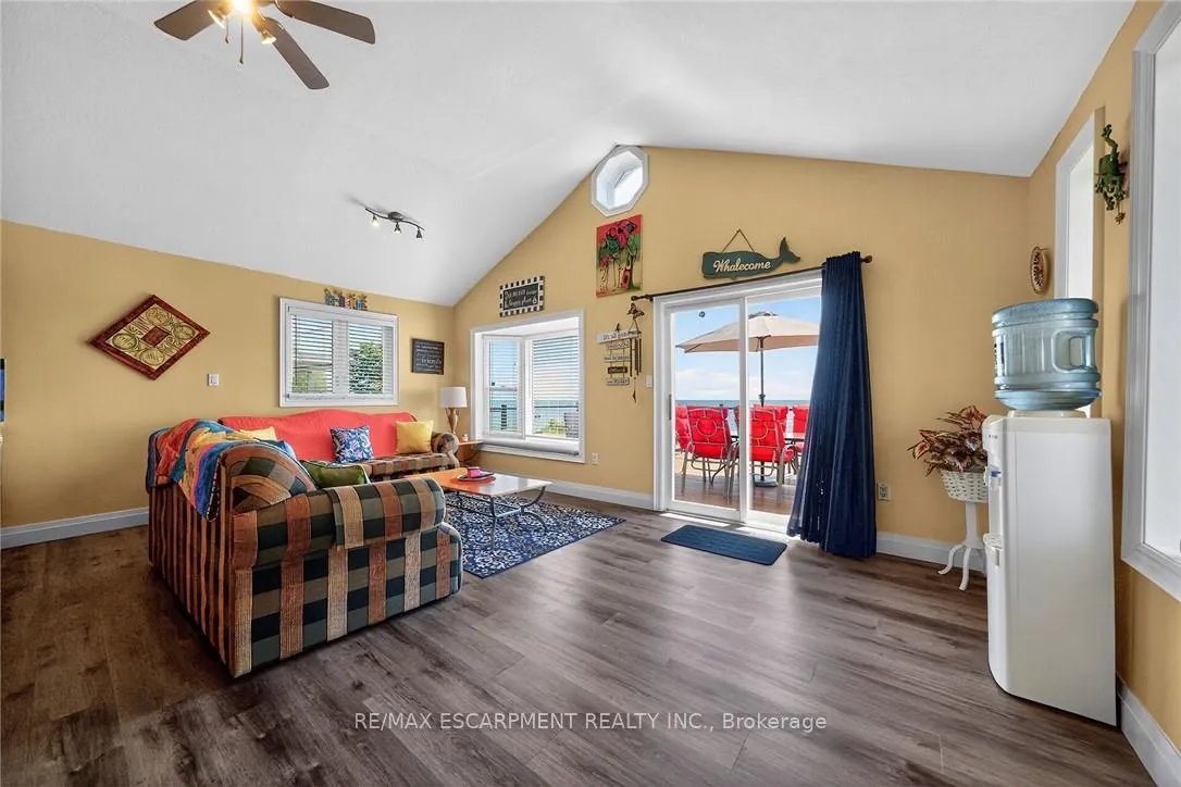 Photo 6 of 751 Lakeshore Road, Haldimand — HOMEH