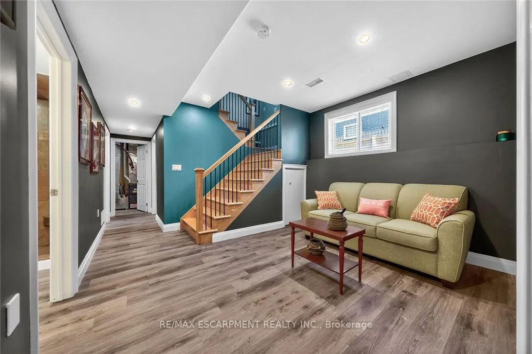 Photo 27 of 751 Lakeshore Road, Haldimand — HOMEH