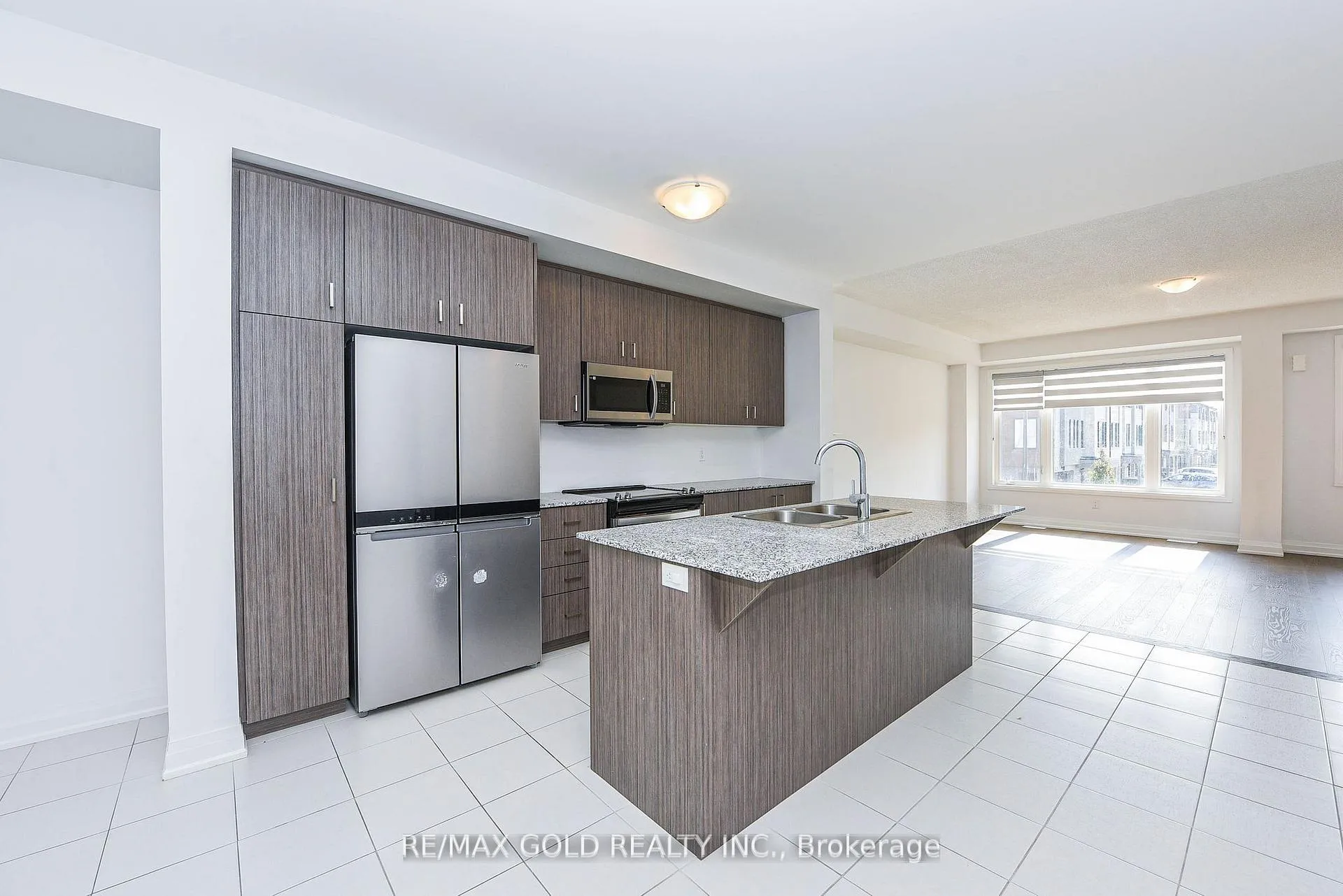 Photo 15 of 48 Windtree Way, Halton Hills, Georgetown — HOMEH