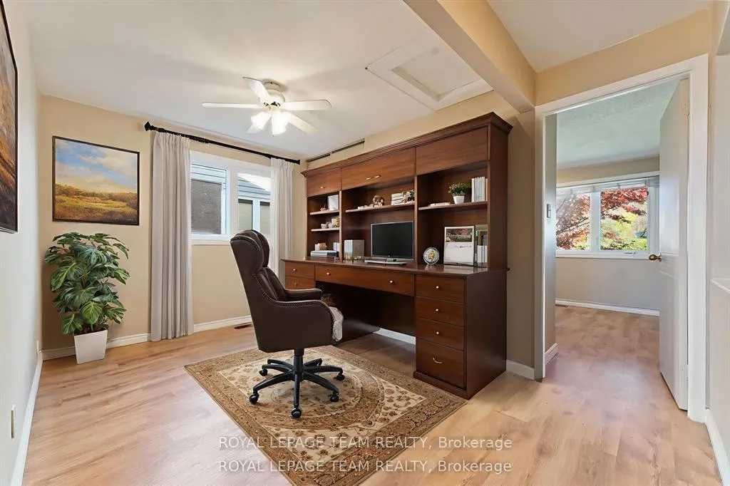 Photo 8 of 1094 Alenmede Crescent, Ottawa, Fairfield Heights — HOMEH