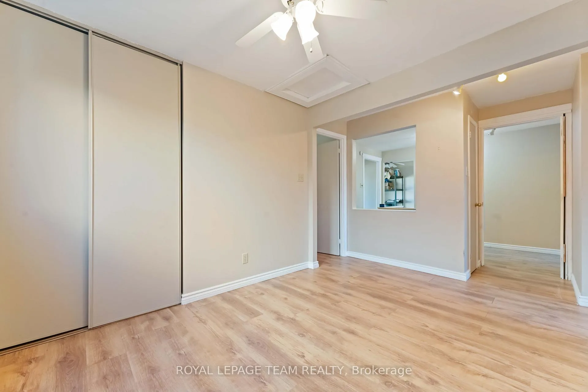 Photo 13 of 1094 Alenmede Crescent, Ottawa, Fairfield Heights — HOMEH