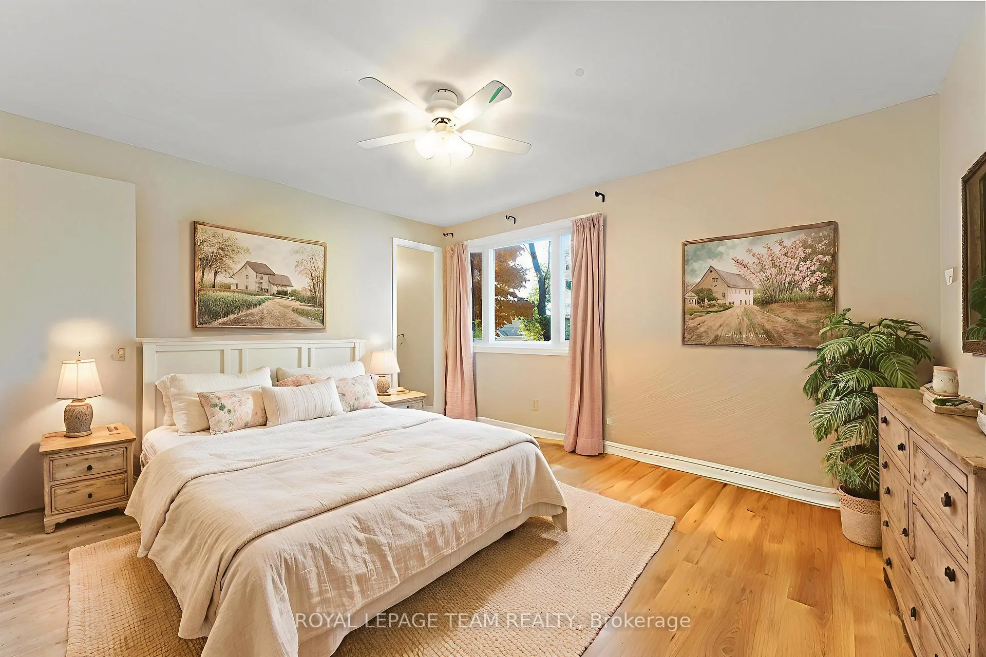 Photo 20 of 1094 Alenmede Crescent, Ottawa, Fairfield Heights — HOMEH
