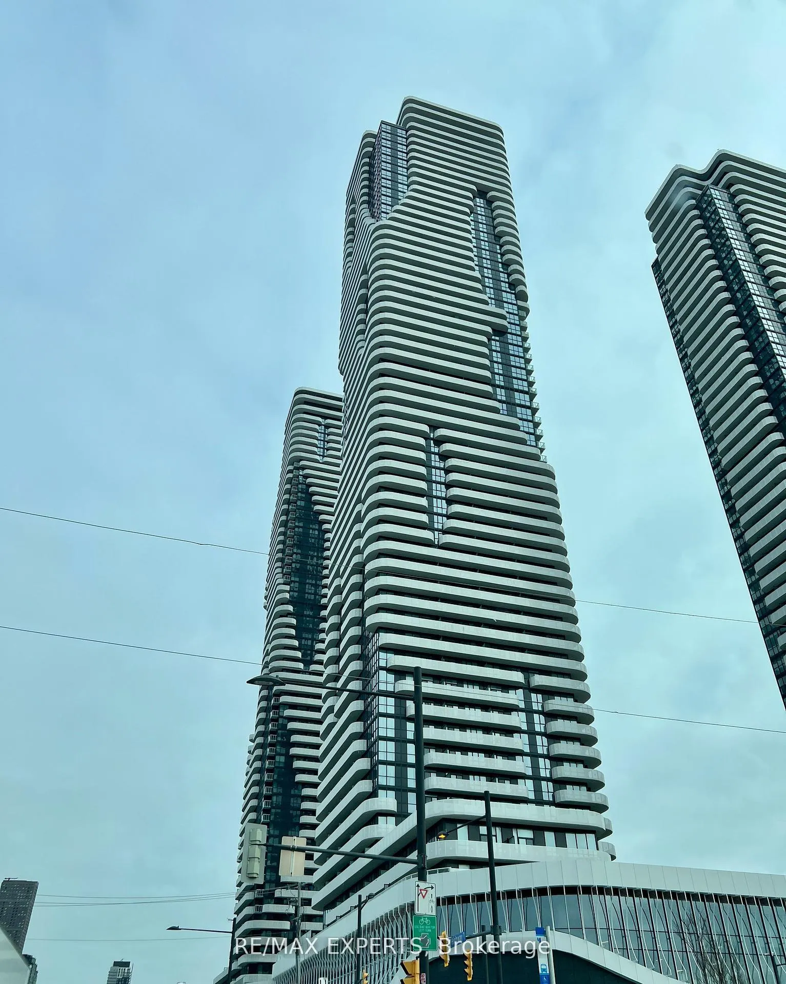 Photo 1 of Unit 2803, 8 Interchange Way, Vaughan, Vaughan Corporate Centre — HOMEH