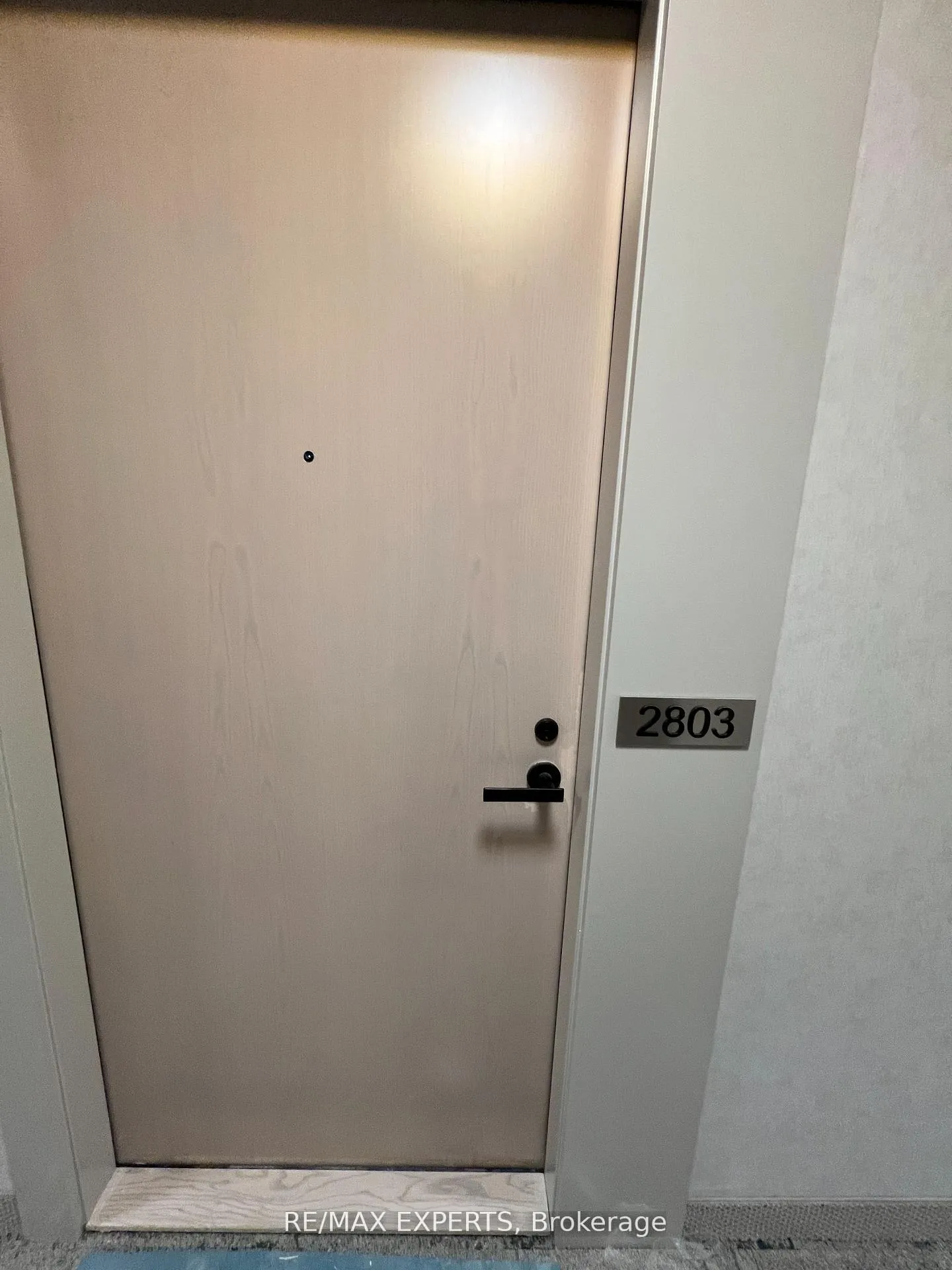 Photo 2 of Unit 2803, 8 Interchange Way, Vaughan, Vaughan Corporate Centre — HOMEH