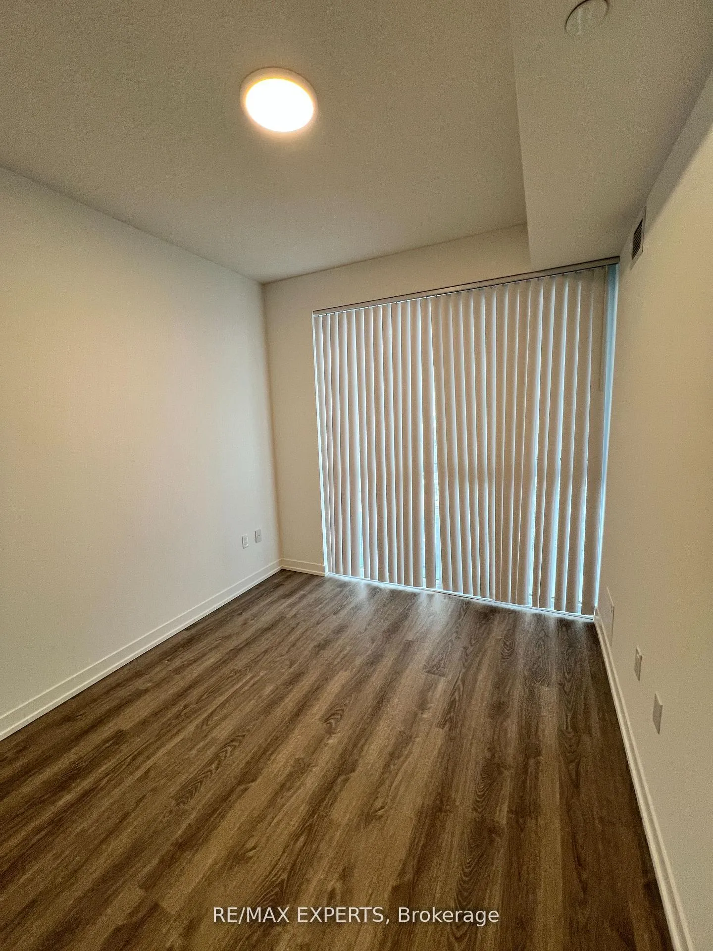 Photo 8 of Unit 2803, 8 Interchange Way, Vaughan, Vaughan Corporate Centre — HOMEH