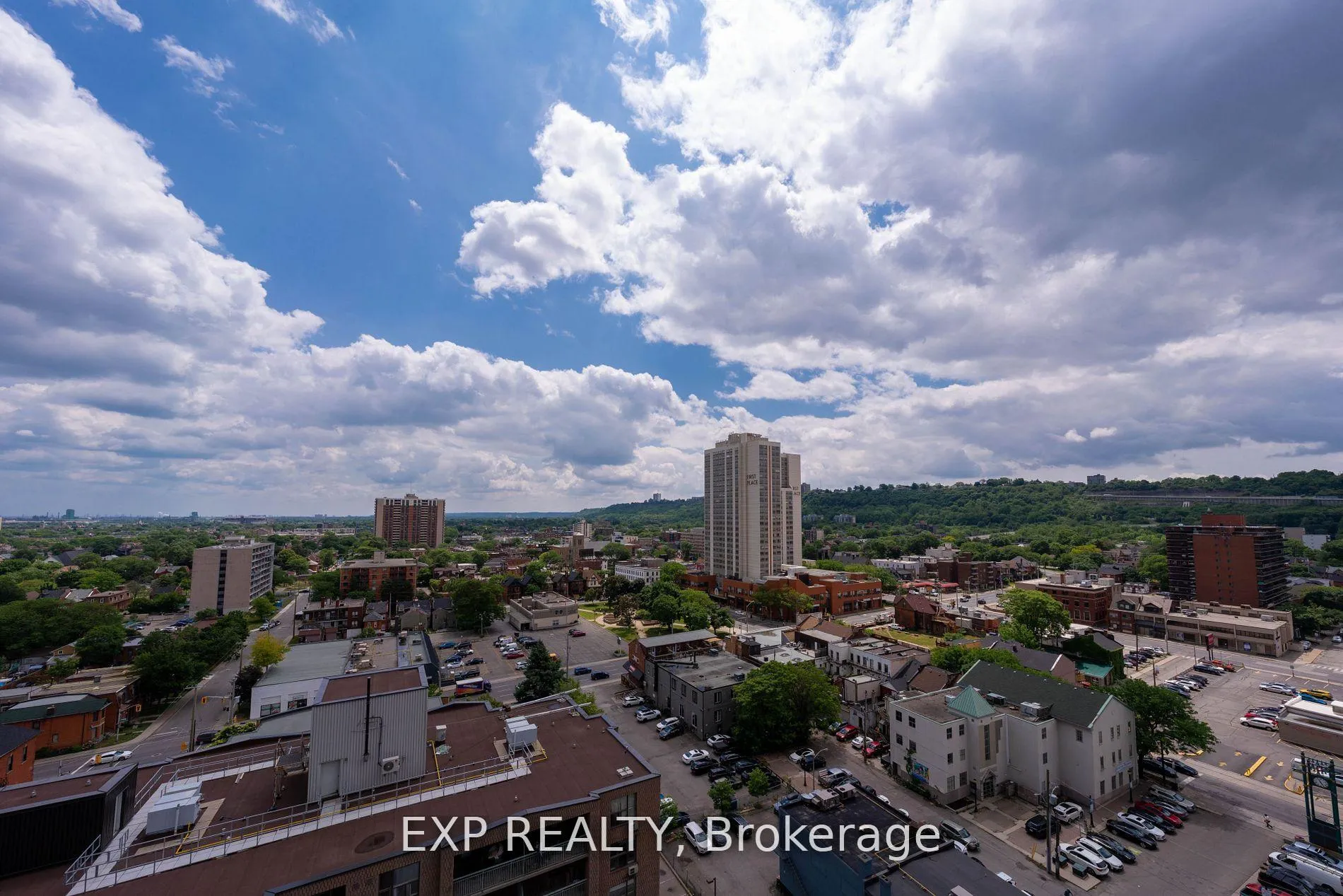 Photo 4 of Unit 1105, 212 King Street E, Hamilton, Beasley — HOMEH