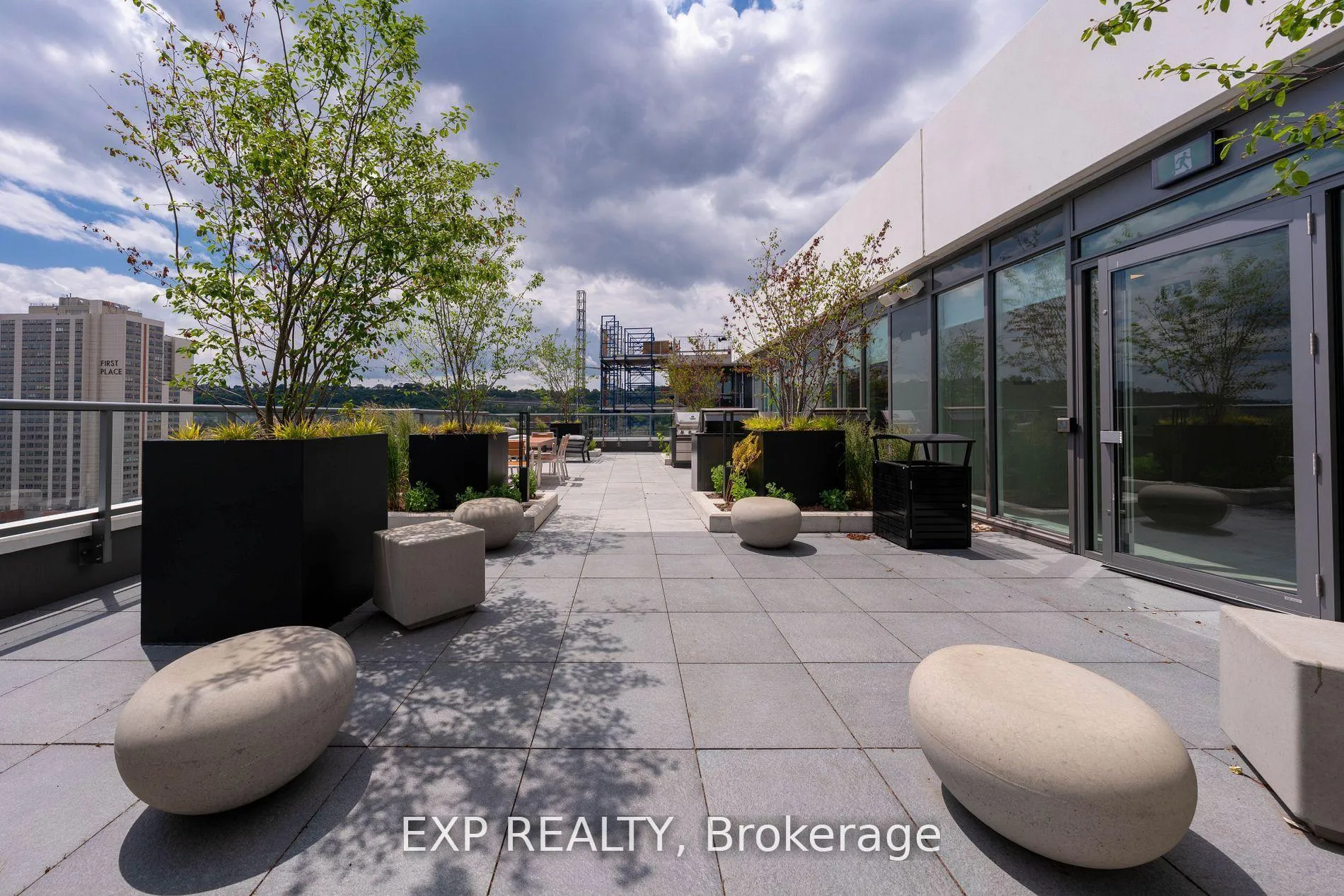 Photo 5 of Unit 1105, 212 King Street E, Hamilton, Beasley — HOMEH