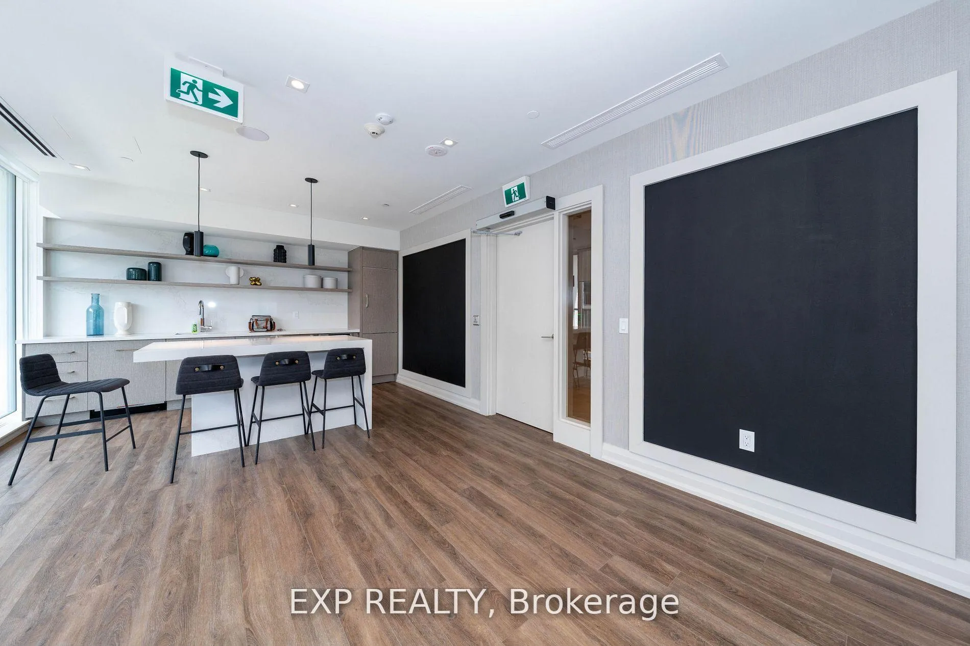 Photo 9 of Unit 1105, 212 King Street E, Hamilton, Beasley — HOMEH