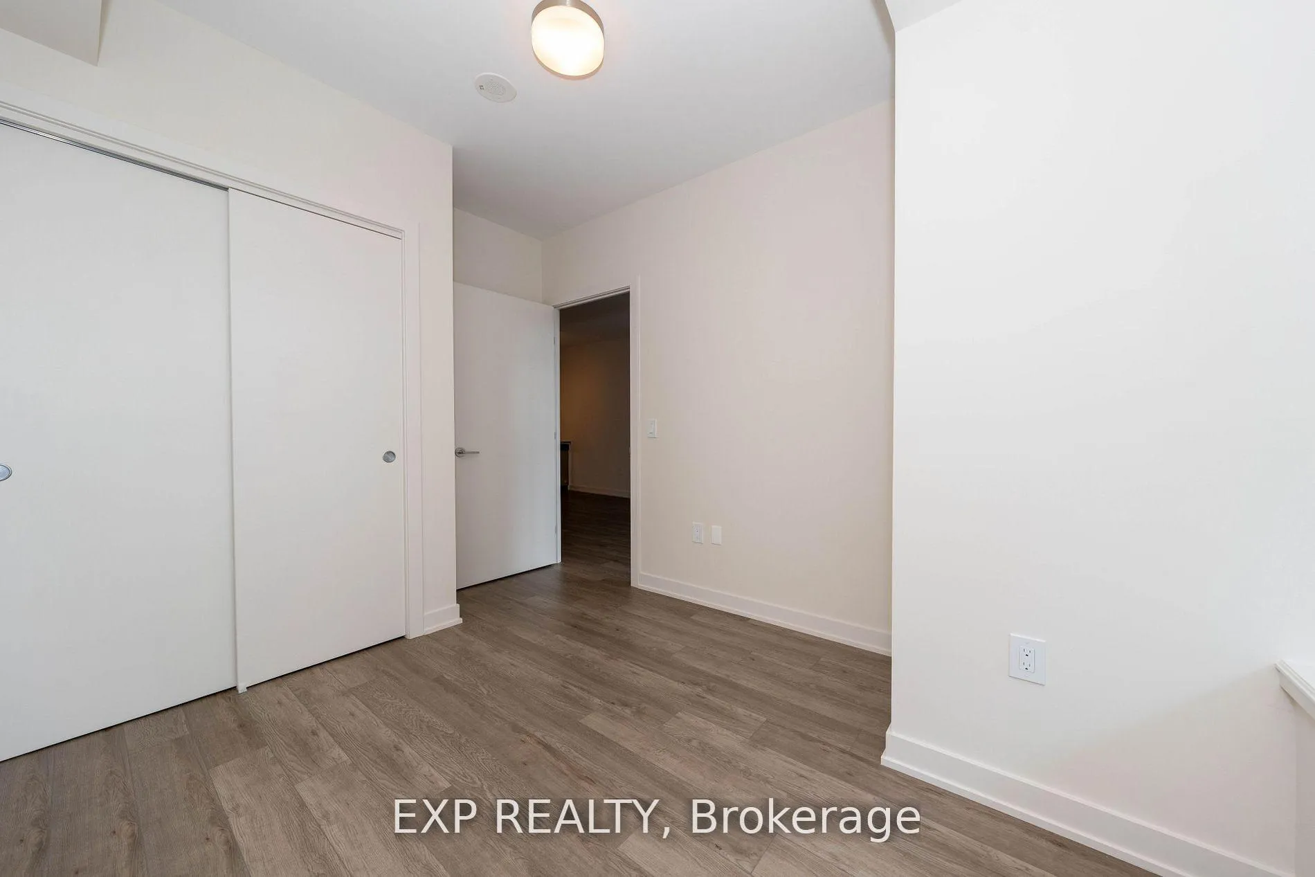 Photo 33 of Unit 1105, 212 King Street E, Hamilton, Beasley — HOMEH