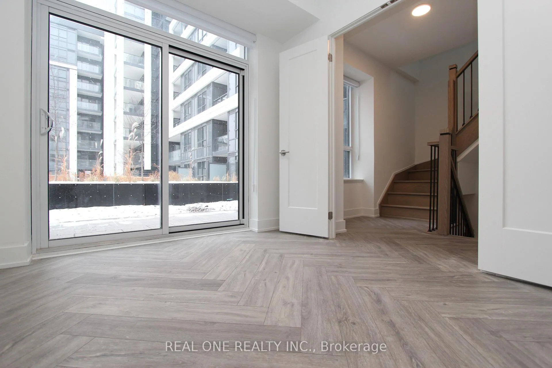 Photo 25 of Unit 122W, 8 Cedarland Drive, Markham, Unionville — HOMEH