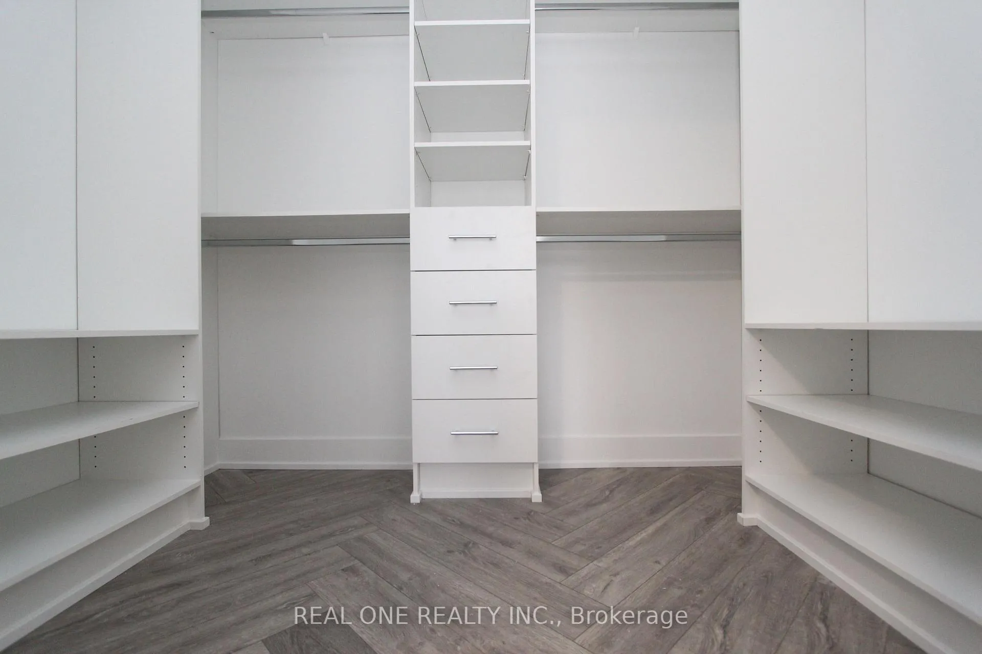 Photo 33 of Unit 122W, 8 Cedarland Drive, Markham, Unionville — HOMEH