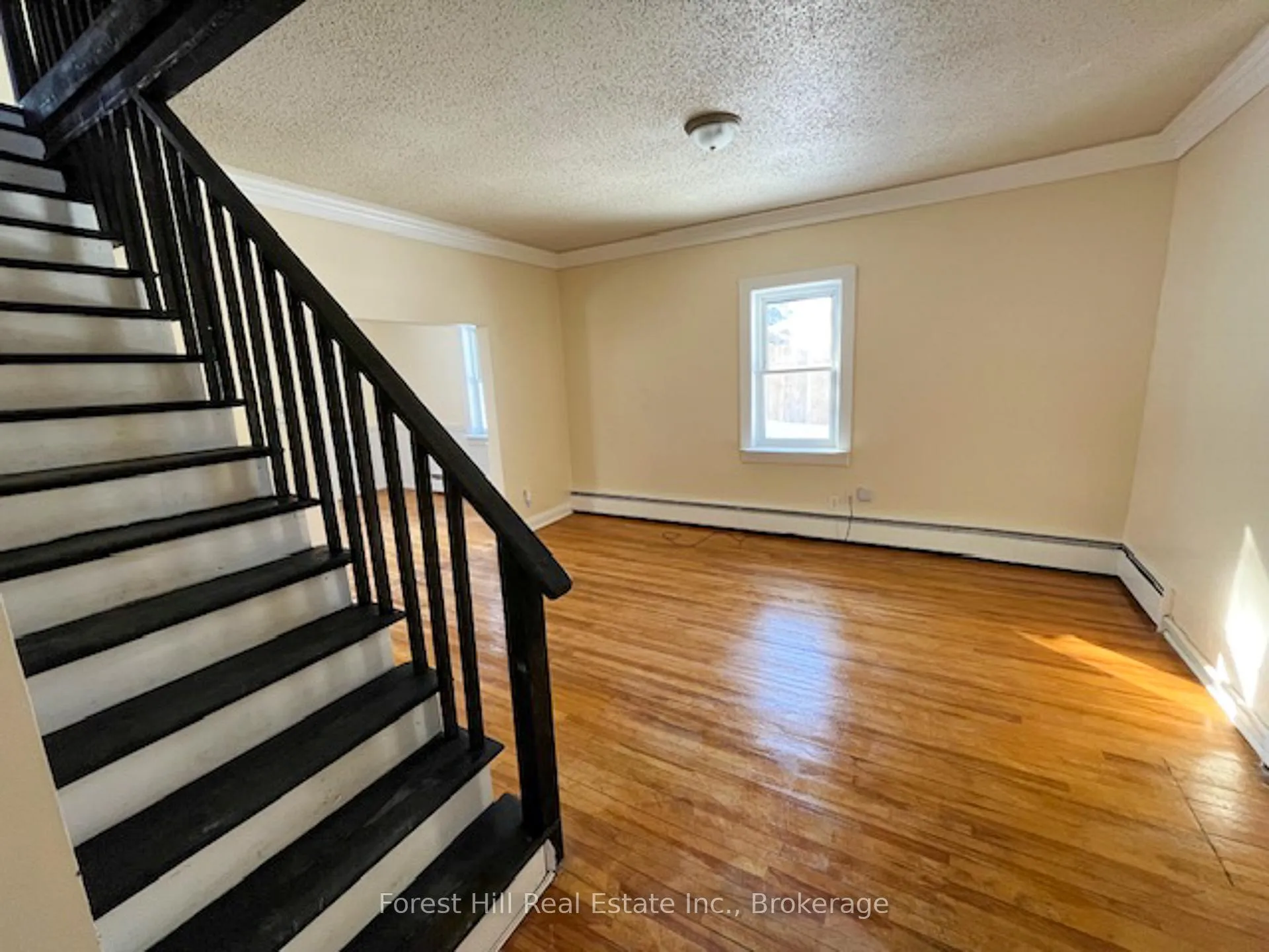 Photo 18 of 132 Richard Street, Bracebridge, Macaulay — HOMEH