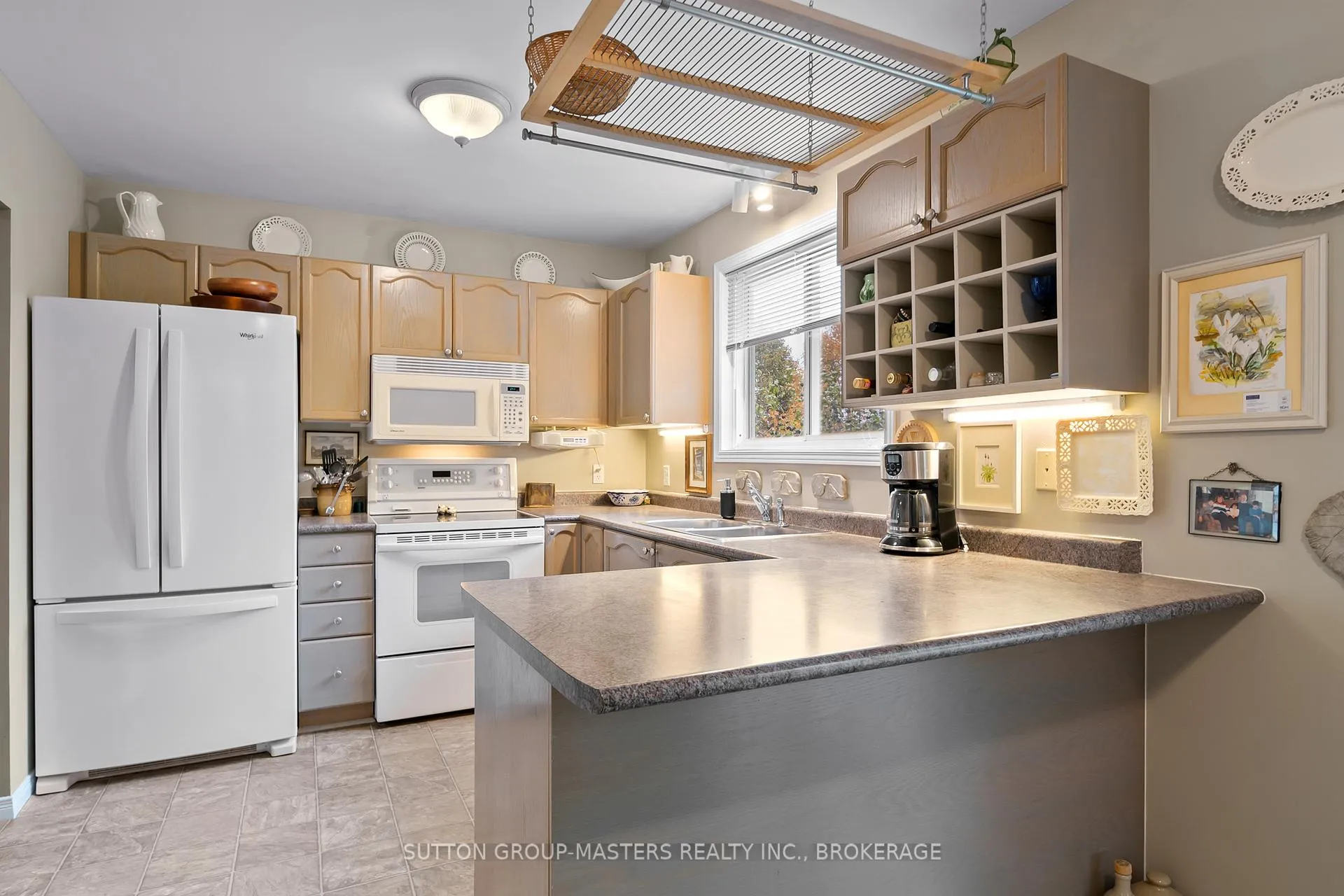 Photo 13 of 481 Fieldstone Drive, Kingston, Kingston East (Incl Barret Crt) — HOMEH