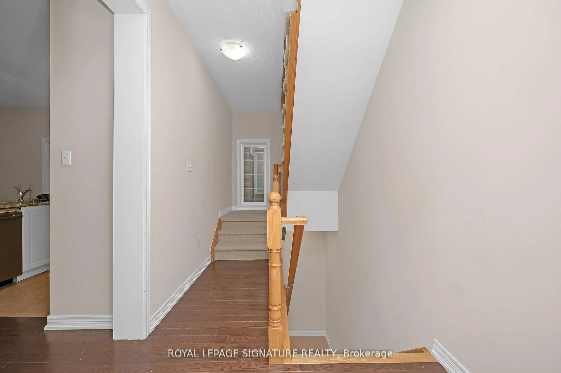 Photo 11 of Unit 18, 54 Nisbet Boulevard, Hamilton, Waterdown — HOMEH