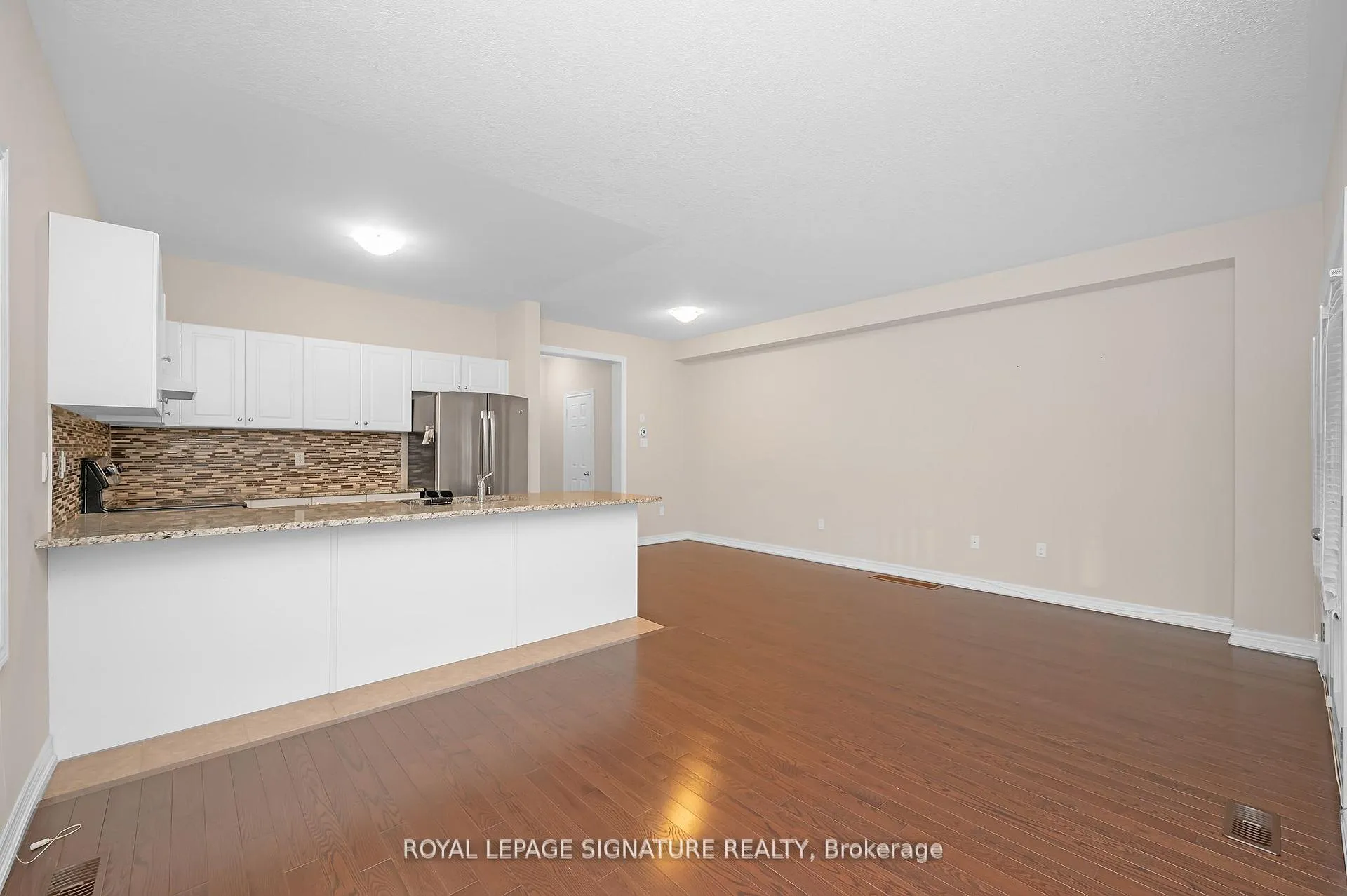 Photo 15 of Unit 18, 54 Nisbet Boulevard, Hamilton, Waterdown — HOMEH