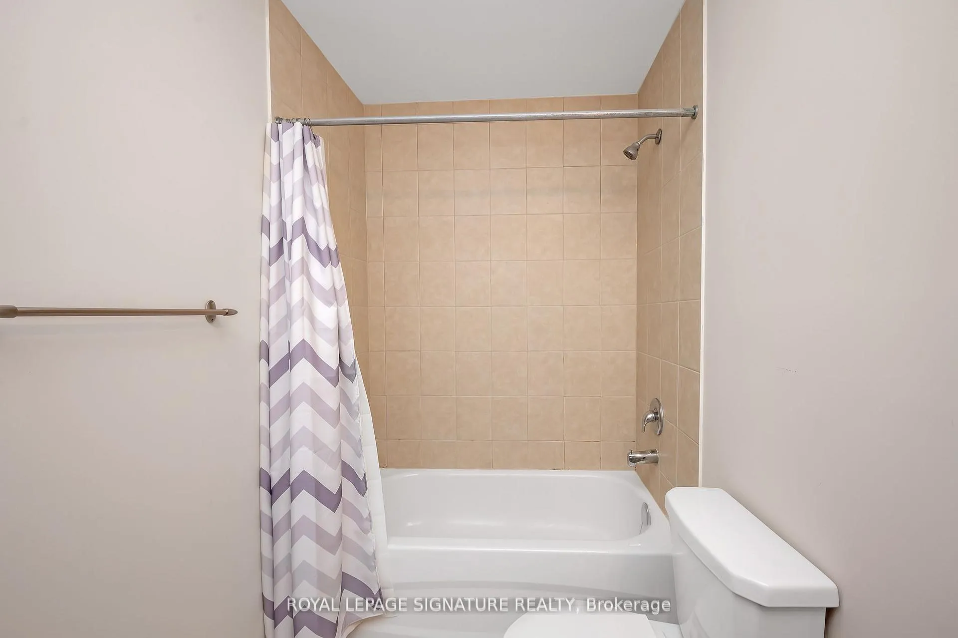 Photo 28 of Unit 18, 54 Nisbet Boulevard, Hamilton, Waterdown — HOMEH