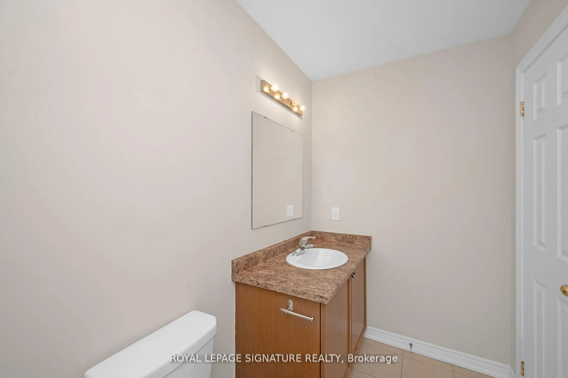 Photo 29 of Unit 18, 54 Nisbet Boulevard, Hamilton, Waterdown — HOMEH