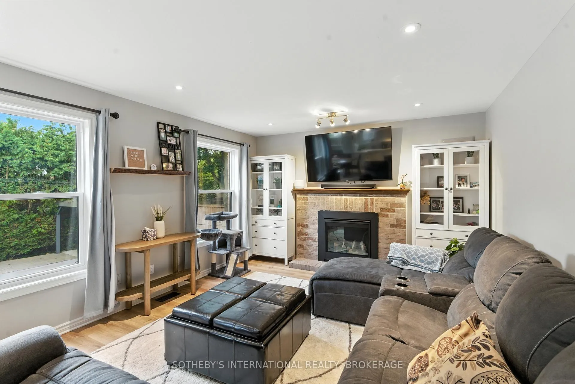 Photo 12 of 32 Sterling Street, St. Catharines, Rykert/Vansickle — HOMEH