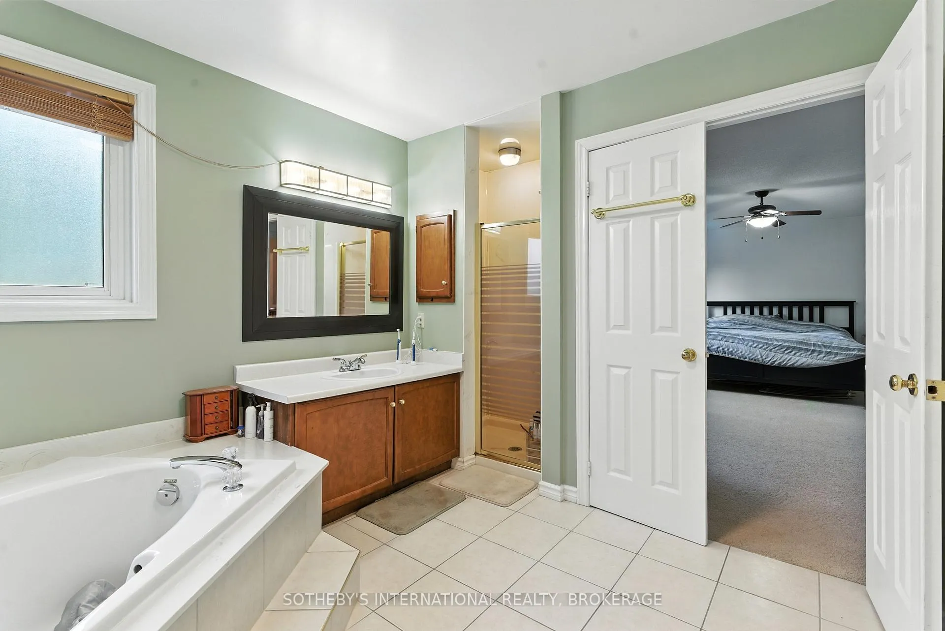 Photo 21 of 32 Sterling Street, St. Catharines, Rykert/Vansickle — HOMEH
