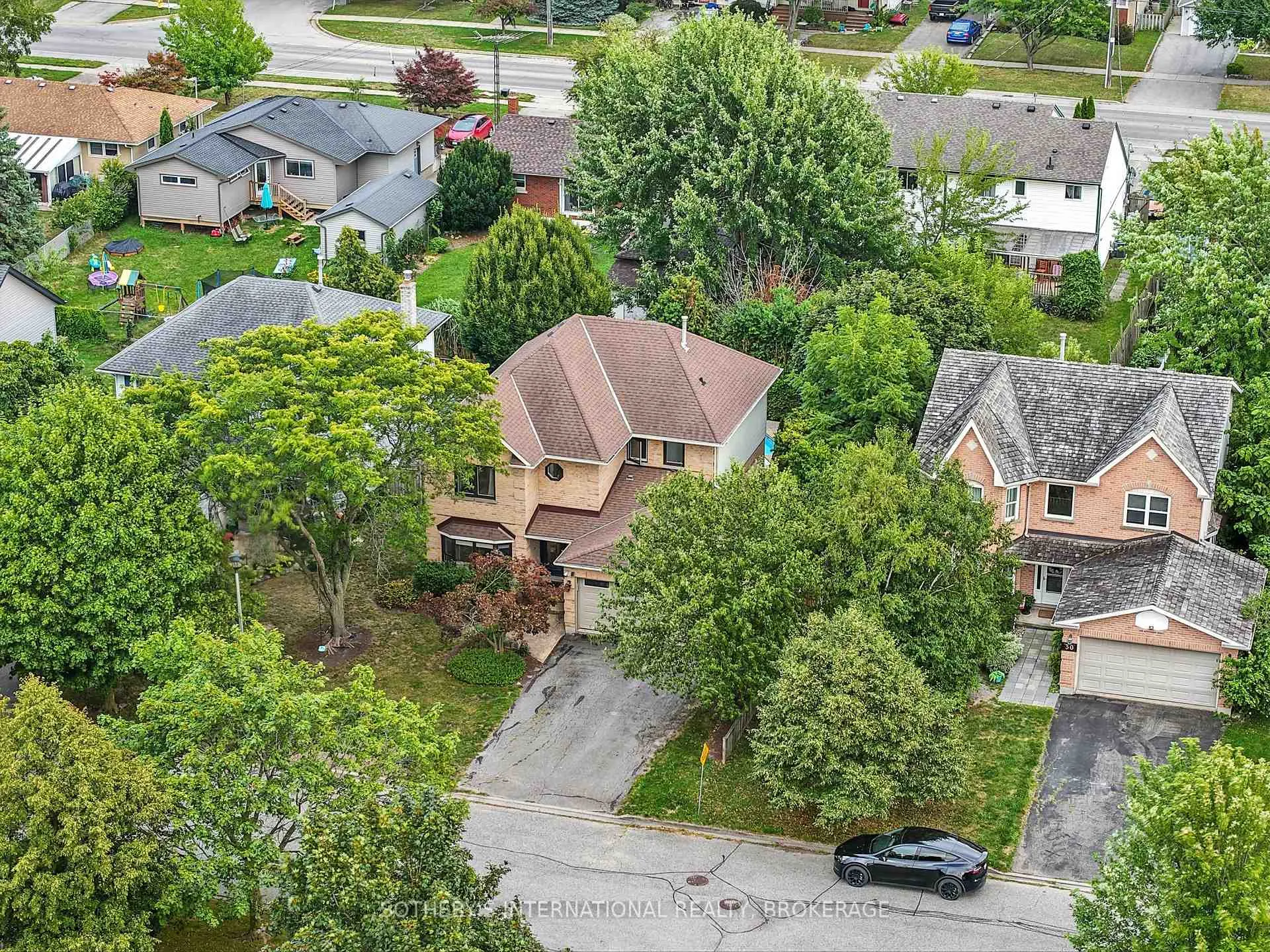 Photo 37 of 32 Sterling Street, St. Catharines, Rykert/Vansickle — HOMEH