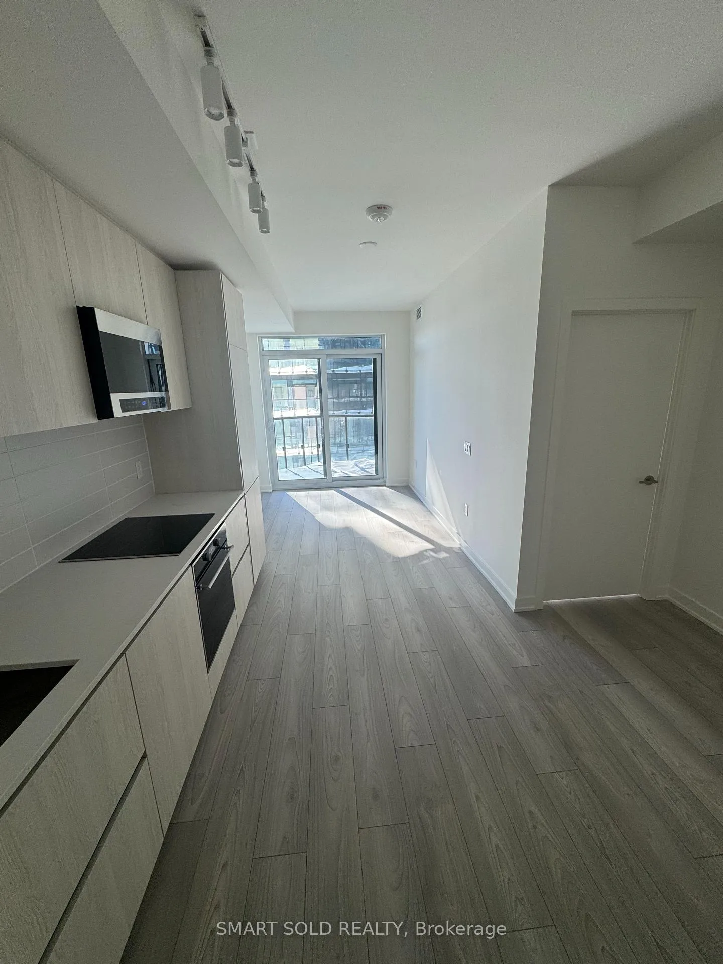 Front of Unit 2406S, 110 Broadway Avenue