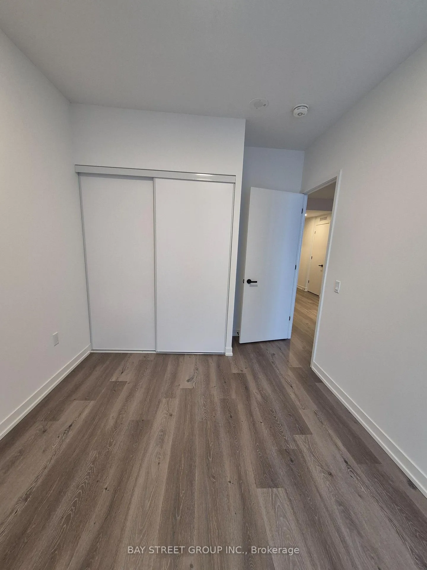 Photo 10 of Unit 3902, 28 Interchange Way, Vaughan, Vaughan Corporate Centre — HOMEH