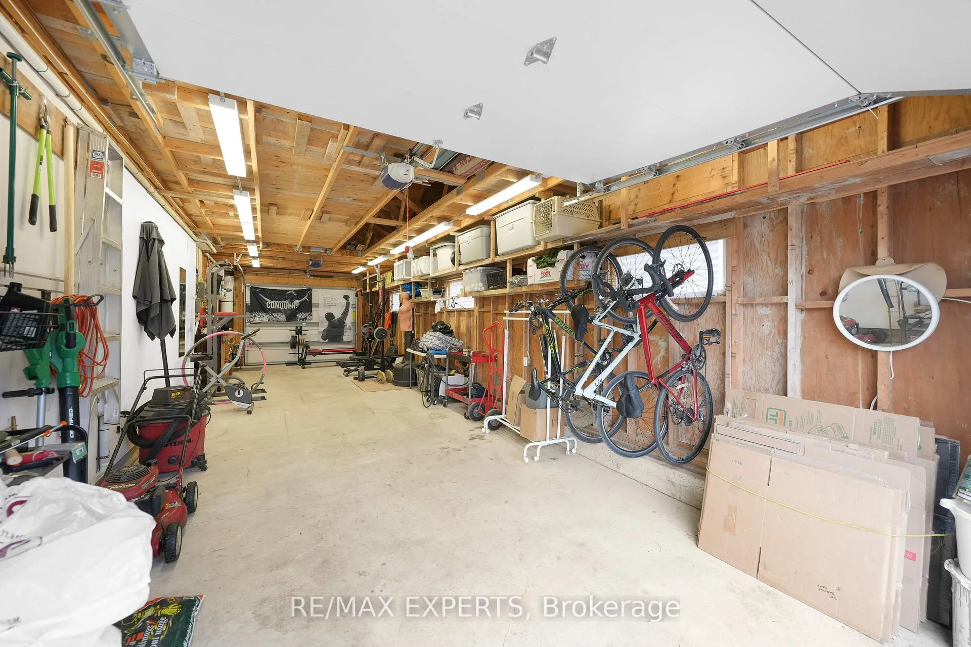 Photo 31 of 73 Downey Drive, Caledon, Bolton East — HOMEH