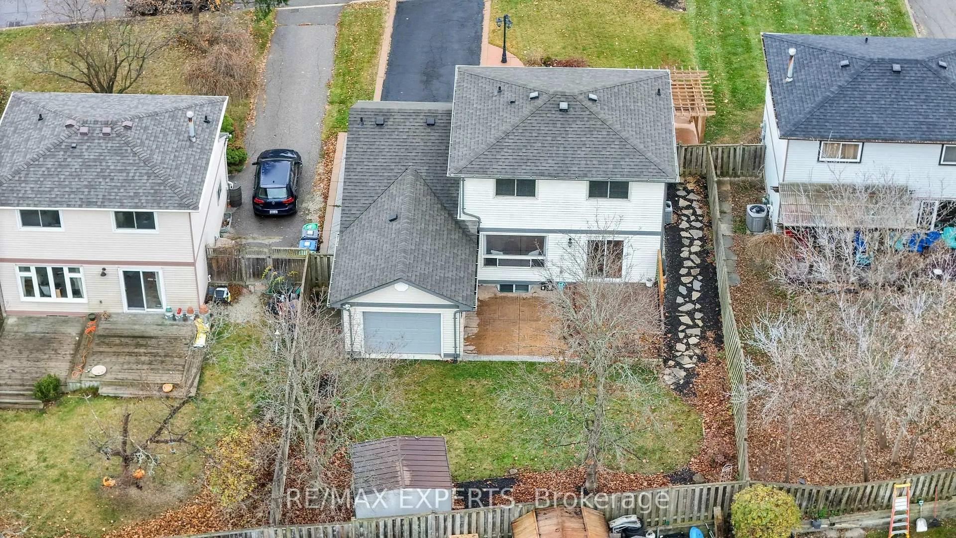 Photo 35 of 73 Downey Drive, Caledon, Bolton East — HOMEH